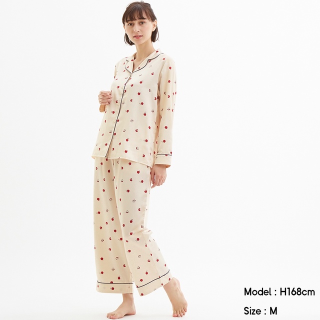 修学旅行のパジャマ 高校生は何を着ていくのがベストなの インナーナビ